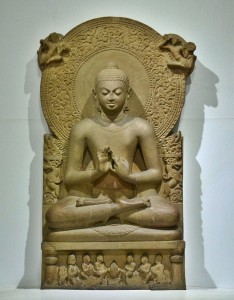 Buddha_in_Sarnath_Museum_(Dhammajak_Mutra)
